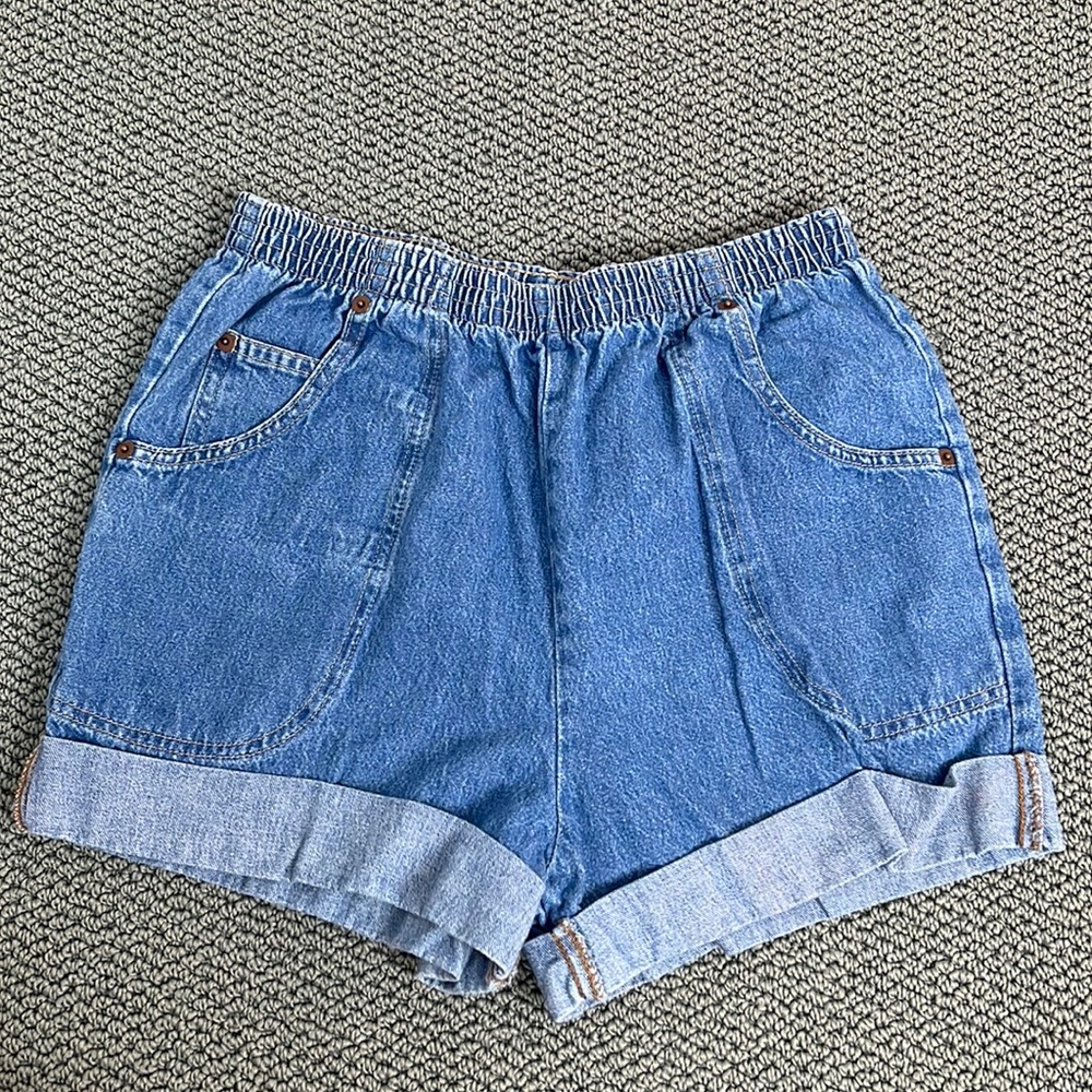 Vintage urban renewal denim shorts